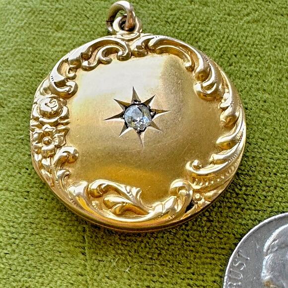 Antique Victorian 14k Yellow gold diamond locket - Picture 1 of 6